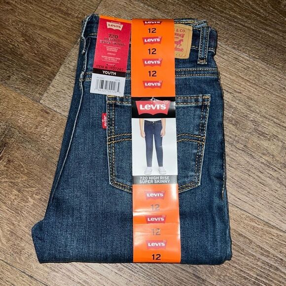 NWT LEVI’S Jeans Youth 720 Sz 12 High Rise Super Skinny Blue Dark Wash Stretch - Picture 1 of 8